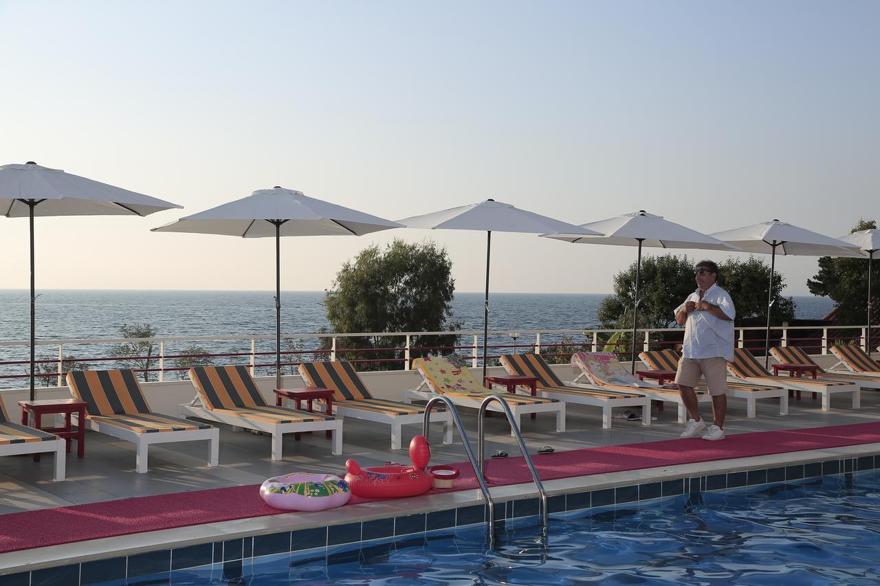Hotel Picasso Radhimë Exterior foto